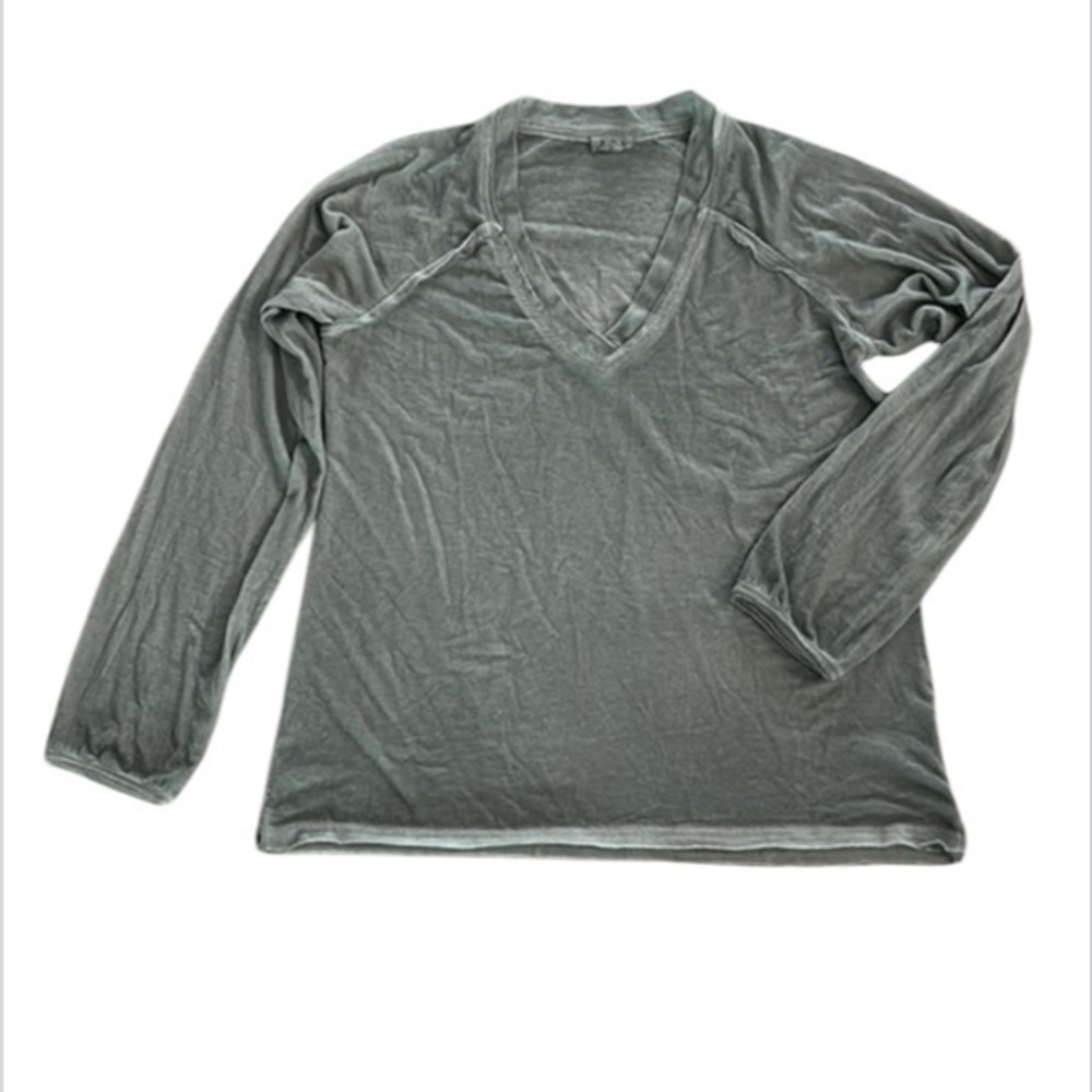 POL size medium long sleeve tencel tee